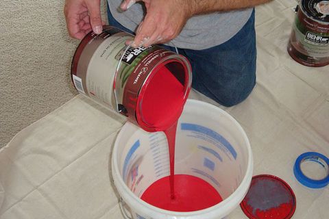 paint a room