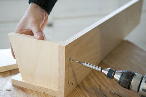 How to Build a Wooden Window Box for Flowers (With Plans!)