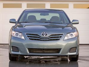 Toyota Sudden Acceleration Cleared By Nhtsa 2010 Toyota Camry Le