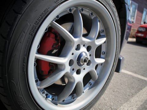 10 Things To Know About Performance Tires