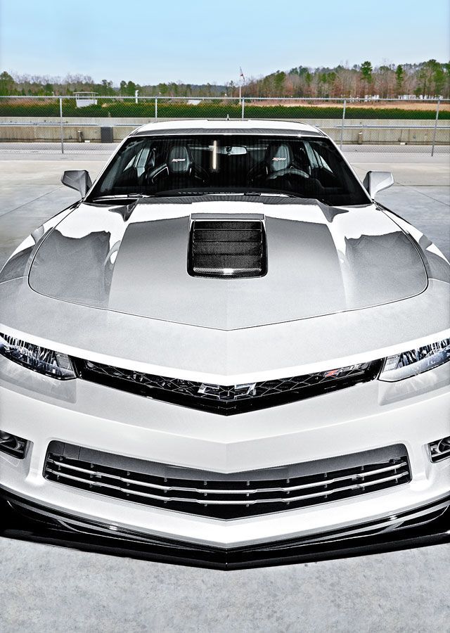 One Track Pony: Chevrolet Camaro Z/28
