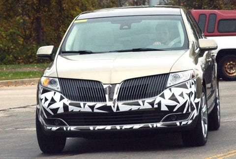 2013 Lincoln MKT: Car Spy 2013 Lincoln MKT: Car Spy