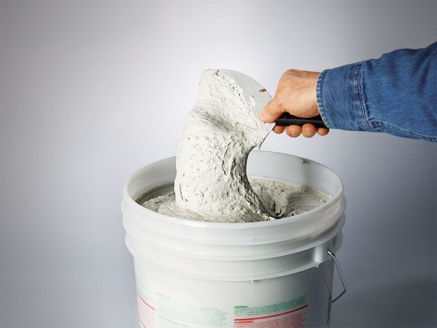 how to apply drywall mud