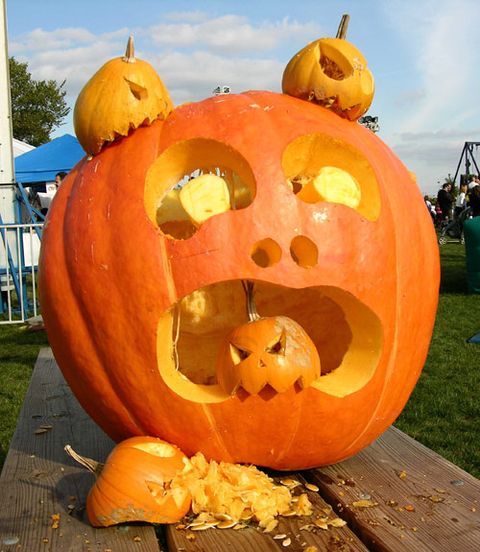 15 Pumpkin Carving Pictures – Extreme Jack O Lantern Pictures