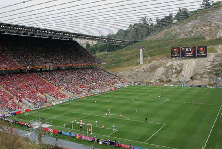 The World S 18 Strangest Stadiums Gallery