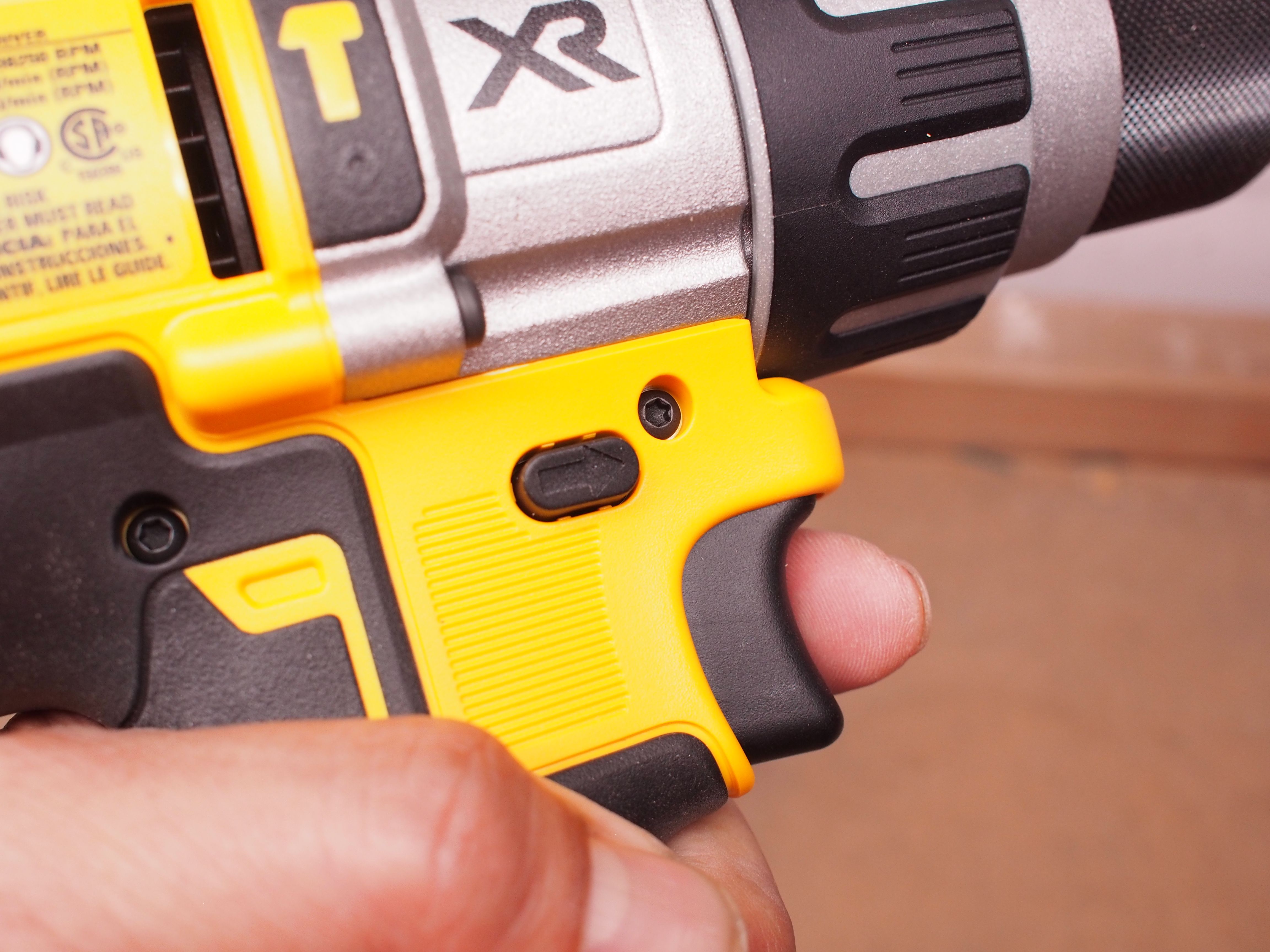 What Do The Settings On A Black & Decker Drill Mean? 