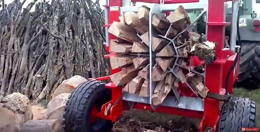 This Wood Splitter Is 200 Tons of Mesmerizing Power