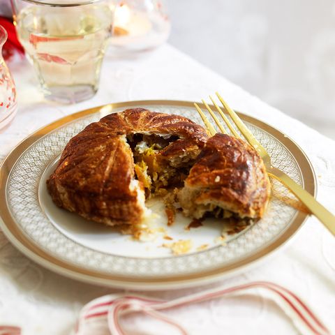Butternut Squash and Mushroom Parcels: Alternatives To Traditional Christmas Dinner