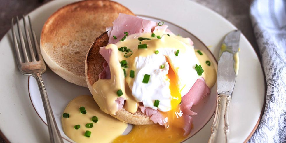 A Dive into the Decadent World of Eggs Benedict: History, Recipes, and Tips for Perfection