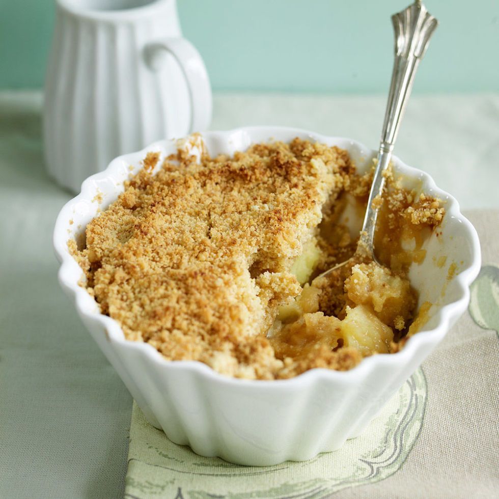 Easy apple crumble recipe: Perfect Sunday lunch pudding