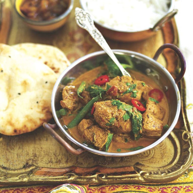 Easy Chicken Curry Recipe For A Friday Night Feast