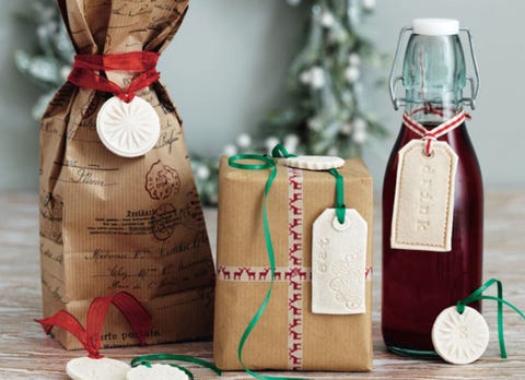 create your own unique gift tags for christmas