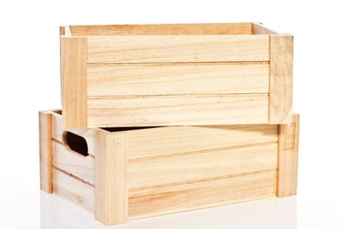 <p>Unassuming apple boxes are a great blank slate for some DIY-ing.</p>