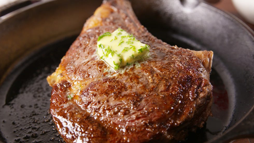 Dish, Food, Cuisine, Rinderbraten, Ingredient, Steak, Pork chop, Pork steak, Meat, Roasting, 