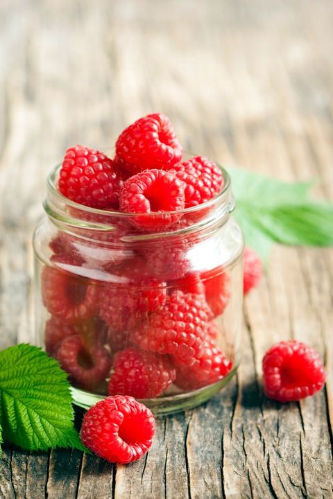 Food, Produce, Fruit, Natural foods, Sweetness, Ingredient, Berry, Frutti di bosco, Raspberry, Wine raspberry, 