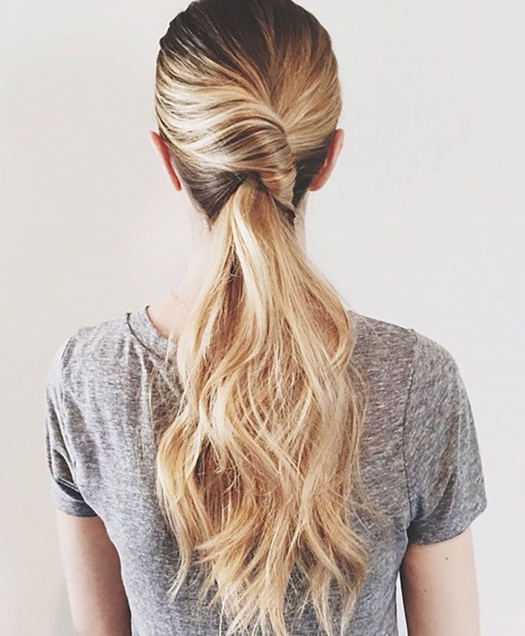 2 Insanely Easy Ponytail Hairstyles | The Fox & She | Beauty Blog