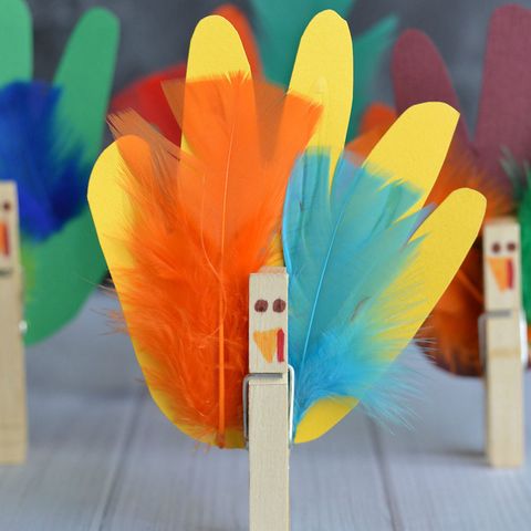 13 Easy DIY Thanksgiving Crafts for Kids - Best Thanksgiving Activities ...