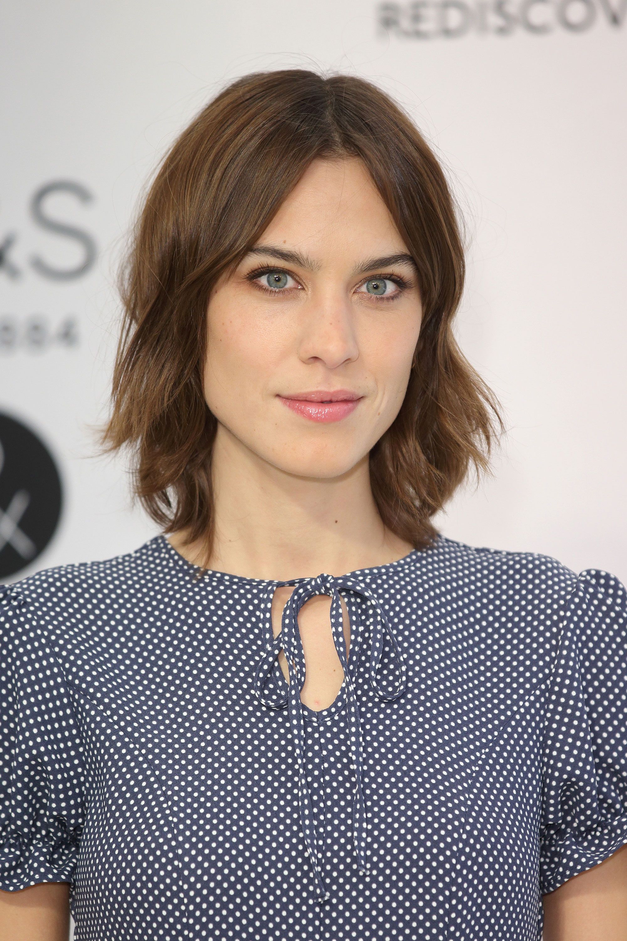 How To Grow Out Your Hair Celebs Growing Out Short Hair