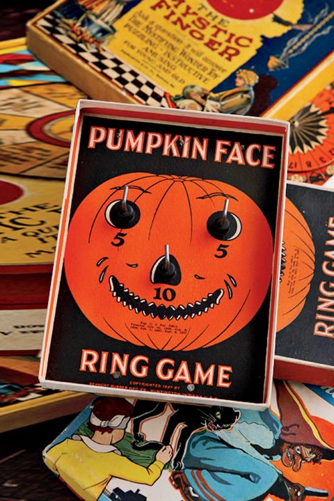 <p>At Halloween parties in the 1920s, games like this pumpkin ring-toss, were popular forms of old-fashioned entertainment.</p>