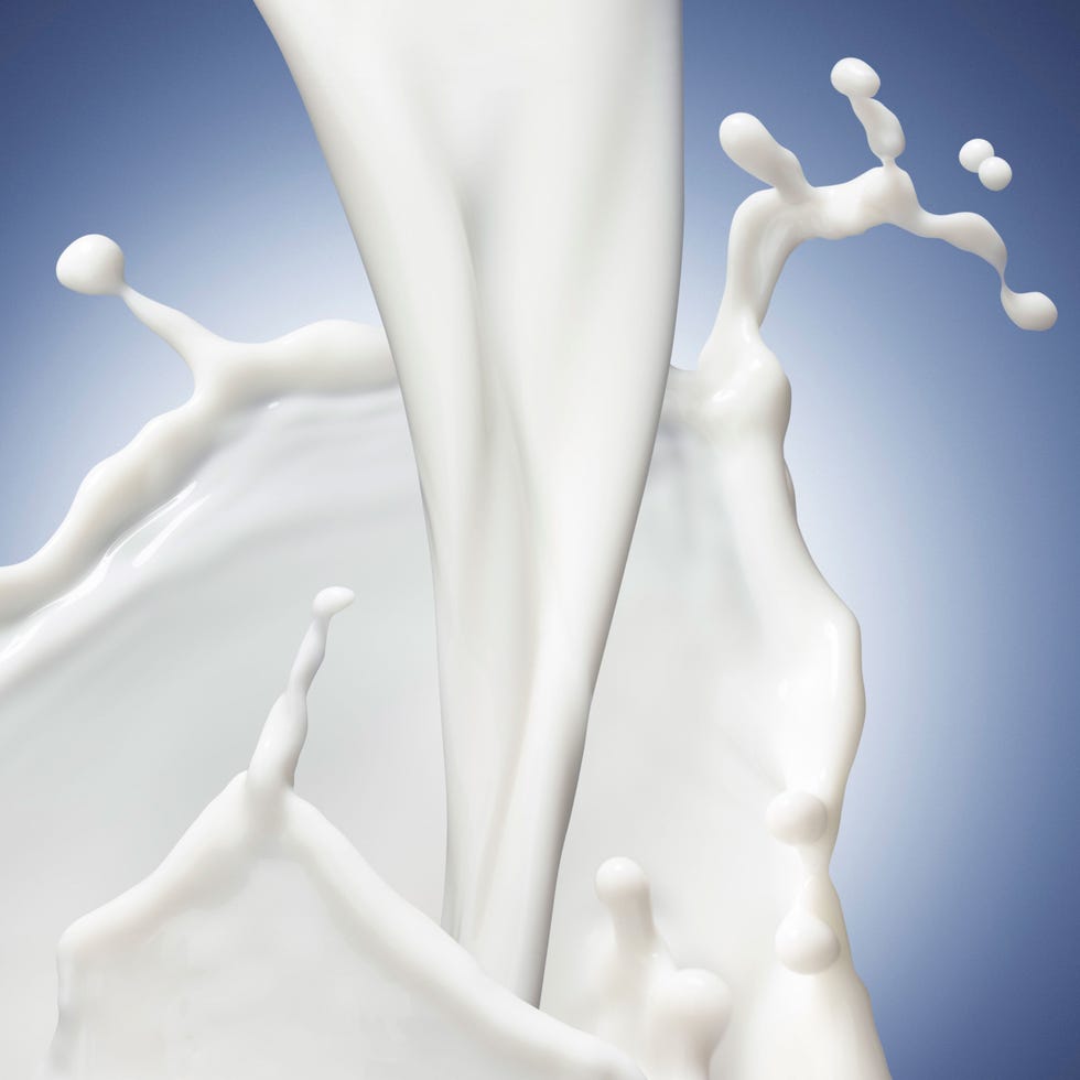 Sculpture, Figurine, Joint, Dairy, Milk, Statue, Porcelain, Art, Ceramic, Mannequin,