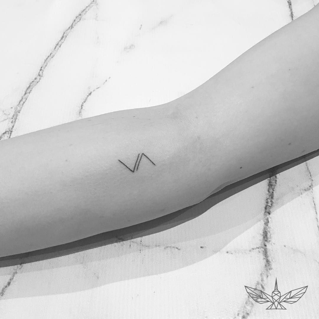 Skiing tattoo idea Very clever  Skiing tattoo Tattoo graphic Arm tattoo