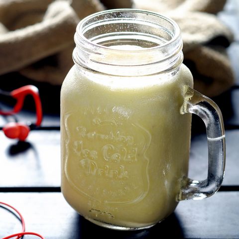 <p><strong data-redactor-tag="strong">Ingredients<br></strong><span>1 cup green peas<br></span><span>1 banana<br></span><span>½&nbsp;cup unsweetened almond milk<br></span><span>¼ cup ic</span><span>e</span></p><p><strong data-redactor-tag="strong">Directions:&nbsp;</strong><span>Blend all ingredients together until smooth. Makes one 12-ounce serving.</span></p><p><i data-redactor-tag="i">Recipe courtesy of </i><a href="https://easyhealthysmoothie.com/" target="_blank"><i data-redactor-tag="i" data-tracking-id="recirc-text-link">EasyHealthySmoothie</i></a>.</p>