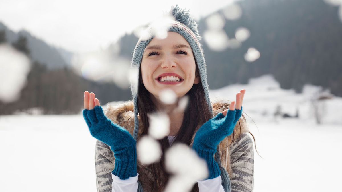 Winter, Happy, People in nature, Glove, Freezing, Snow, Playing in the snow, Youth, Eyelash, Tooth, 