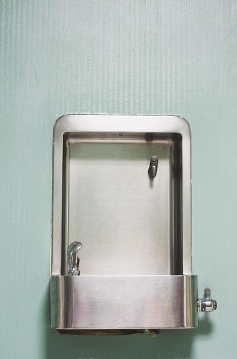 Water fountains kids germs