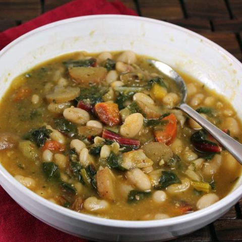 White Bean Pesto Soup