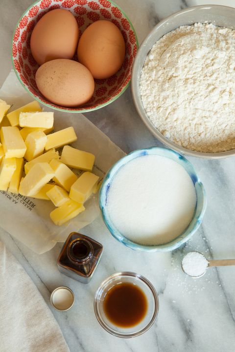 <p>For this&nbsp;housewarming party of sorts, friends and family give the newlyweds pantry staples like flour, sugar, butter, and eggs by the pound. (Southern churches have been known to throw "poundings" to welcome a new pastor and his wife to the congregation too.)&nbsp;</p>