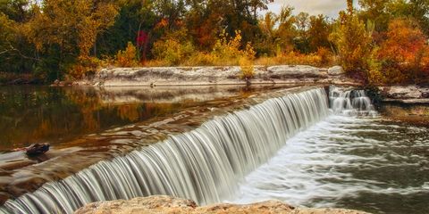Body of water, Nature, Natural landscape, Water resources, Water, Landscape, Leaf, Watercourse, Stream, Fluvial landforms of streams, 