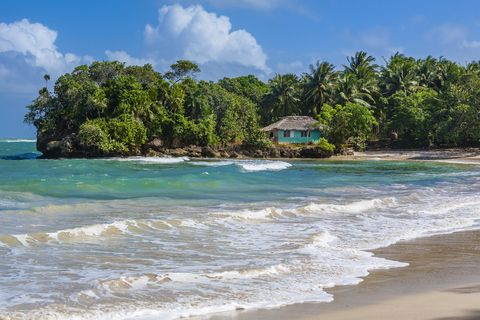 <p>Make it your mission to take some time to unplug and unwind by visiting a remote destination. Whether it&nbsp;be on a secluded beach in Cuba (above), or a cozy cabin tucked away in the forest, go wherever you feel most at peace.</p>