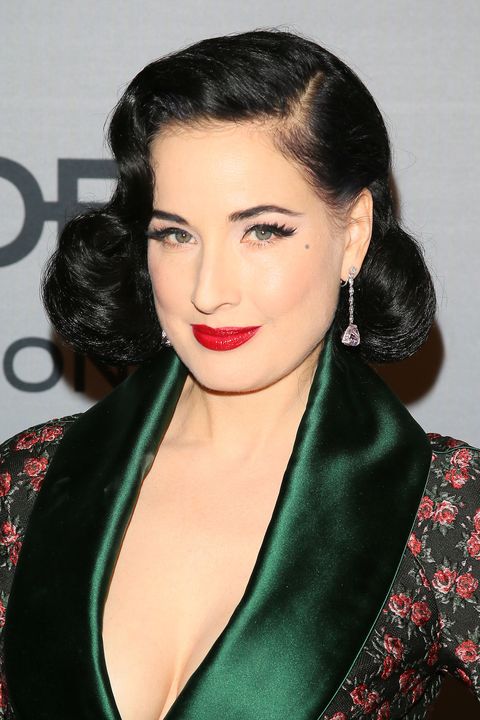 <p>In <a href="http://people.com/celebrity/dita-von-teese-talks-about-mansons-other-woman/" target="_blank" data-tracking-id="recirc-text-link">a 2007&nbsp;interview</a>&nbsp;with the&nbsp;<em data-verified="redactor" data-redactor-tag="em">Telegraph</em><span class="redactor-invisible-space" data-verified="redactor" data-redactor-tag="span" data-redactor-class="redactor-invisible-space">,</span>&nbsp;the burlesque icon talked about her ex-husband Marilyn Manson's "other woman"&nbsp;and how much she disliked&nbsp;his hard-partying ways.&nbsp;</p><p>"I get the impression he thinks I was unsupportive. But the truth is, I wasn't supportive of his lifestyle, and someone else came along who was. [...]&nbsp;I knew that there was an inappropriate relationship going on in [the home], and I didn't want any part of it around to remind me. I didn't want that sofa. I didn't want that bed.<span class="redactor-invisible-space" data-verified="redactor" data-redactor-tag="span" data-redactor-class="redactor-invisible-space"></span>" Von Teese said.<span class="redactor-invisible-space" data-verified="redactor" data-redactor-tag="span" data-redactor-class="redactor-invisible-space"></span></p>