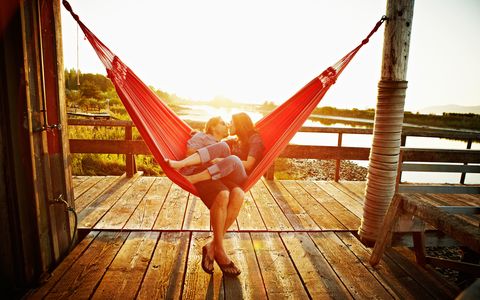 15 Hot Summer Sex Ideas - Sexy Summer Activities for Couples