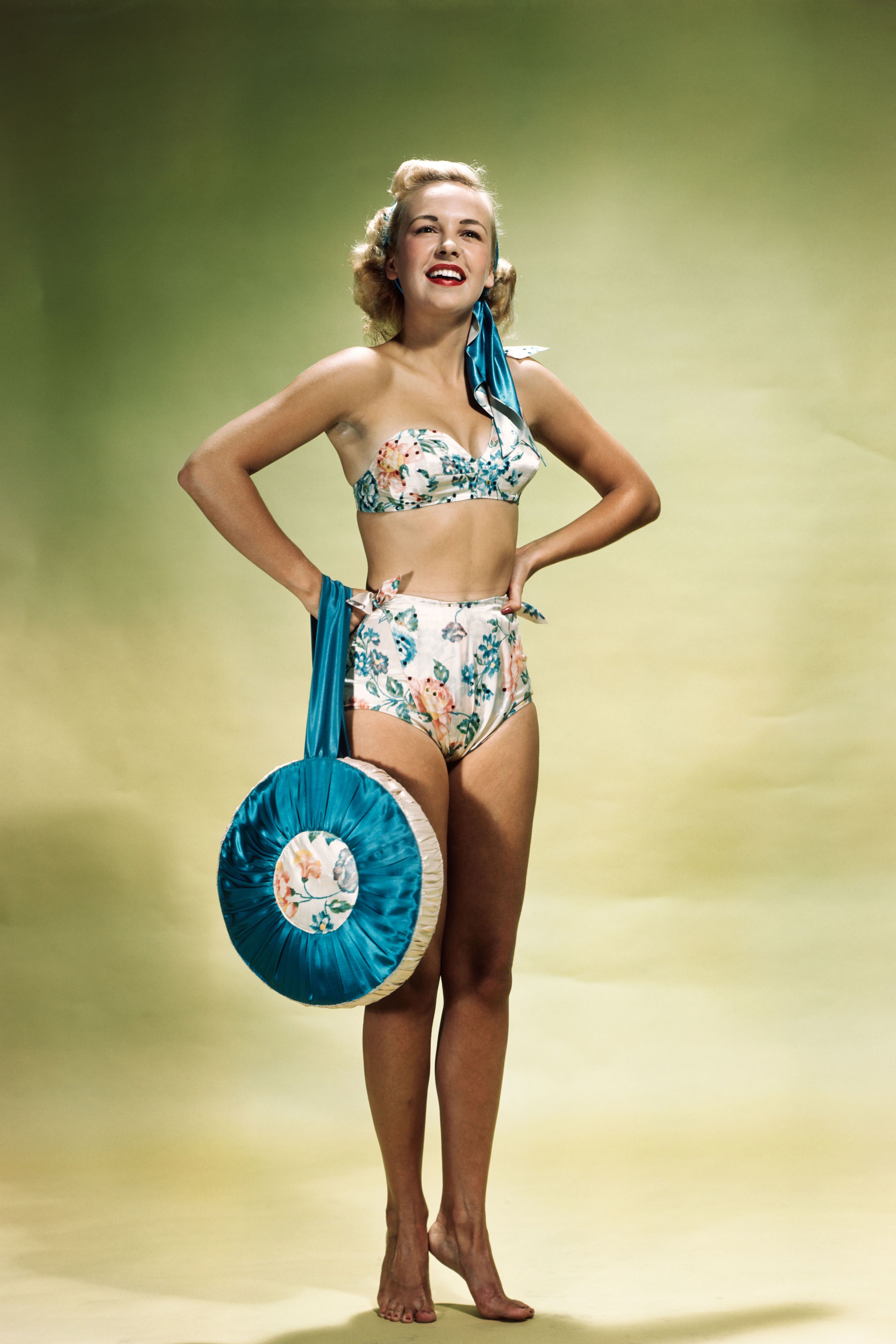 Pin up best sale bathing suits