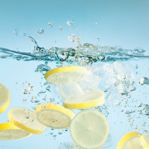 lemon water remedy for bloating