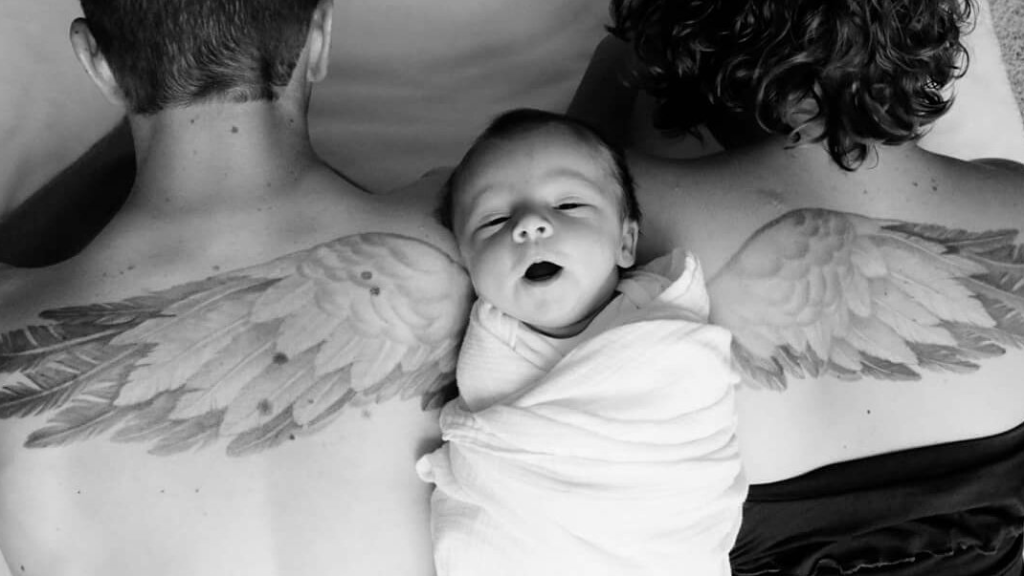 Parents With Angel Wing Tattoos – Viral Twitter Baby Photo