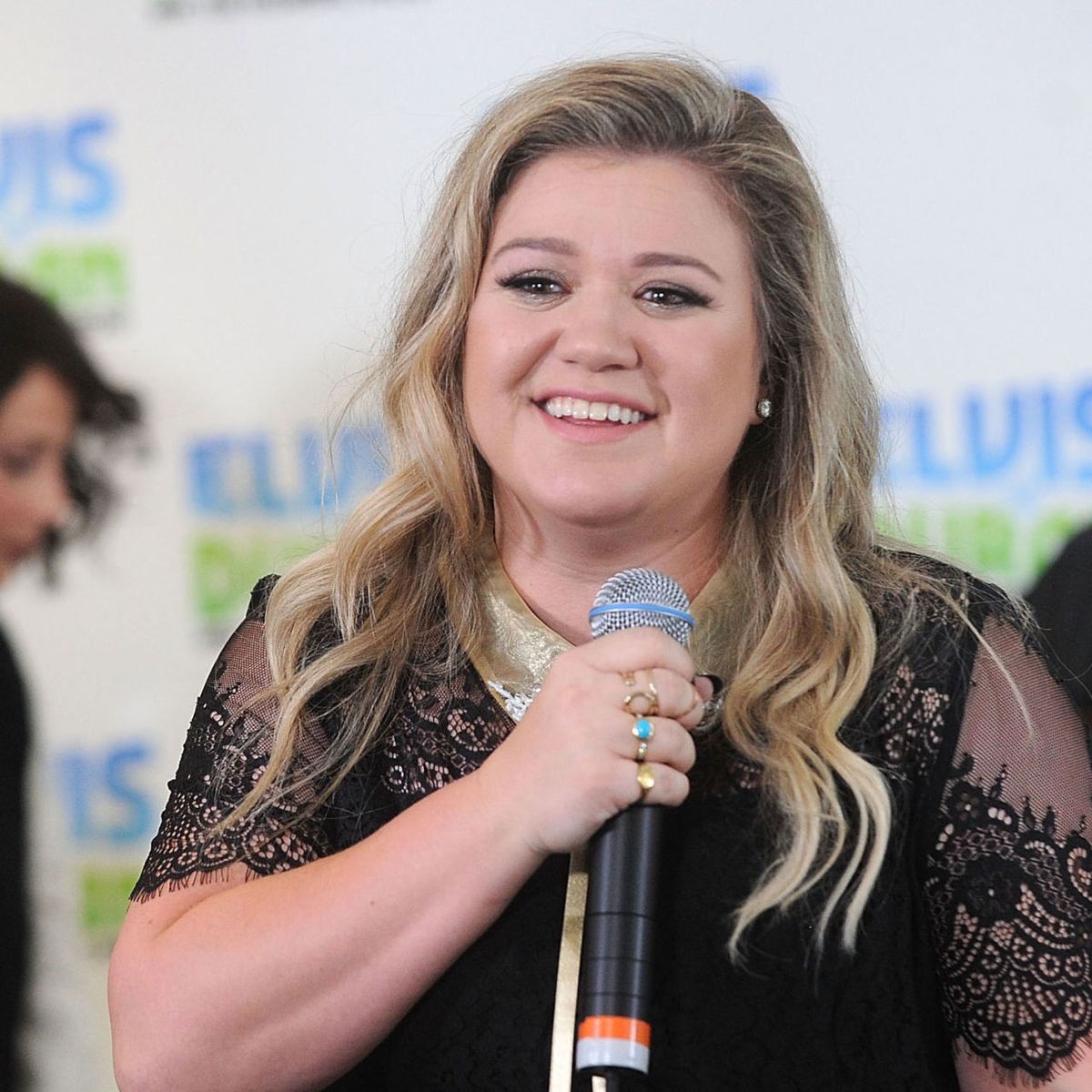 Rose Kelly Youtuber Nude - Why Kelly Clarkson Hated Pregnancy - Kelly Clarkson Says Pregnancy Was \