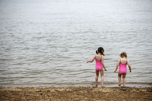 People in nature, Water, Photograph, Fun, Sea, Vacation, Child, Shore, Summer, Pink, 