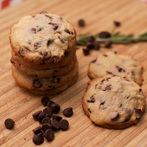 Mint Chocolate Chip Cookies - REDCookBook