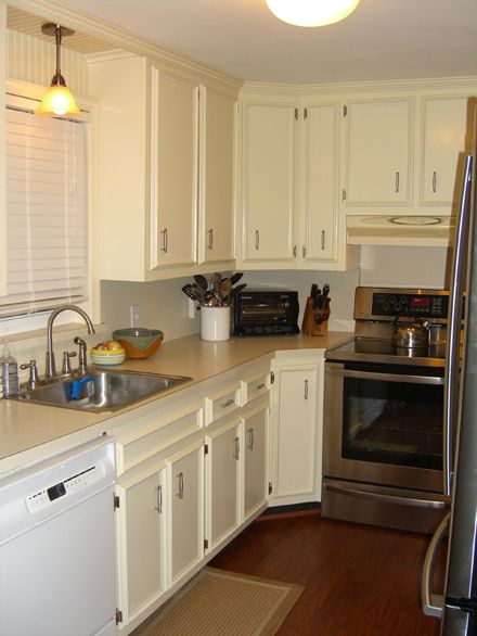 Kitchen Makeover: Befores and Afters!