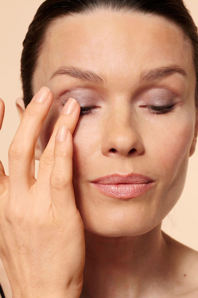 Makeup Techniques For Younger Eyes How To Look Younger With Makeup