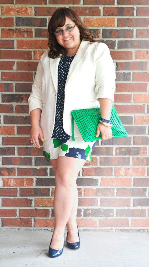 Print Shorts On Real Women How To Wear Printed Shorts