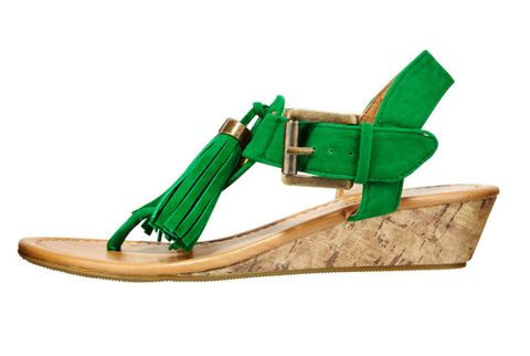 sandals with tassel