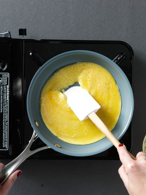 How To Make A Perfect Omelet - Omelet Recipe And Cooking Tips
