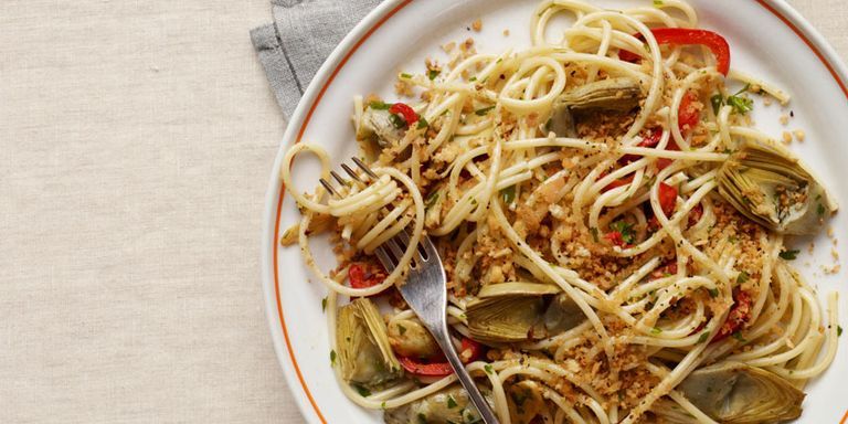 Spaghetti with Artichoke Hearts and Toasted Breadcrumbs Recipe