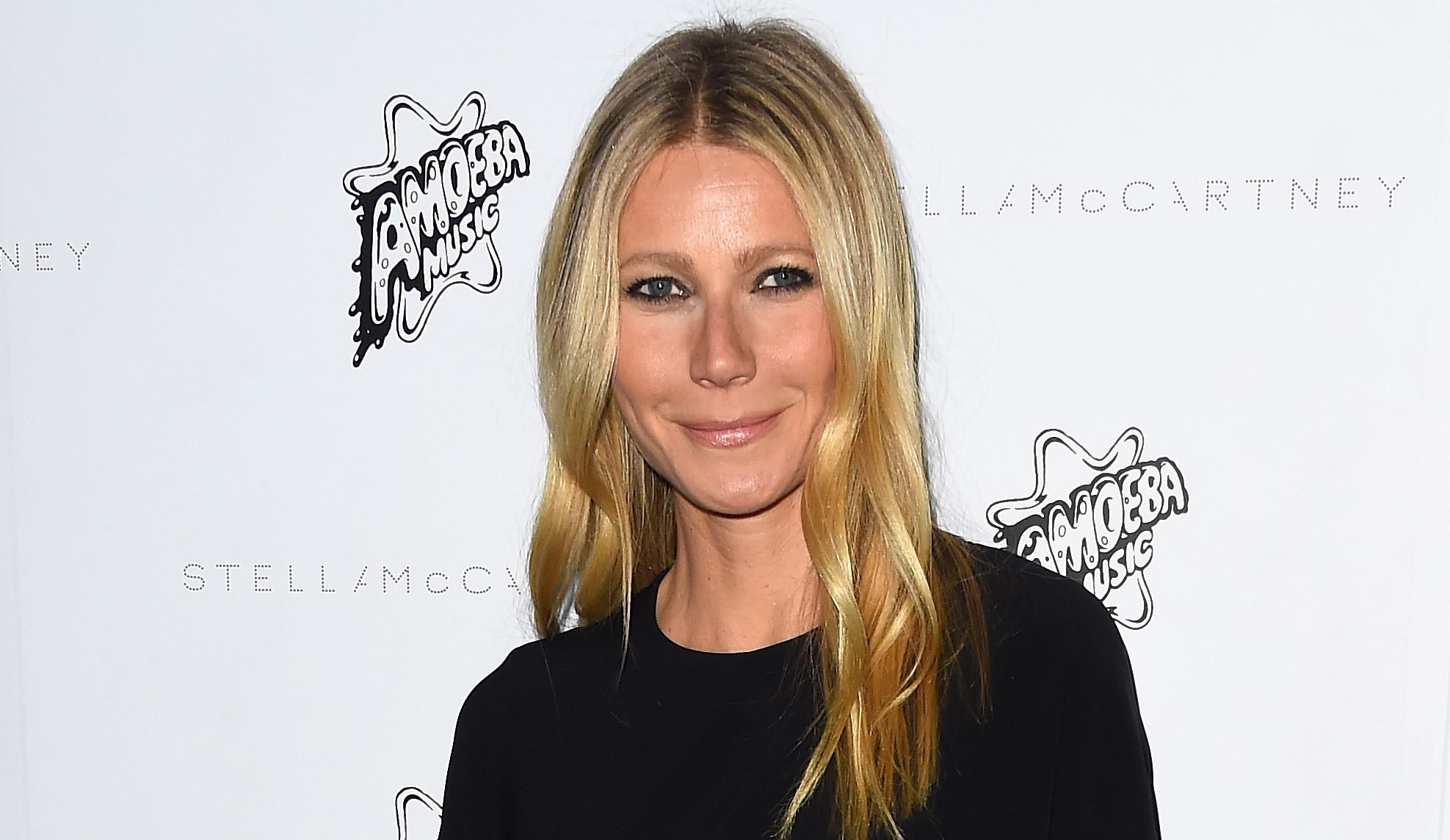 civile fyrværkeri mikrocomputer Why Gwyneth Paltrow Swears Dry Brushing Takes Care of Her Skin - Beauty  Tips and Tricks From Gwyneth Paltrow