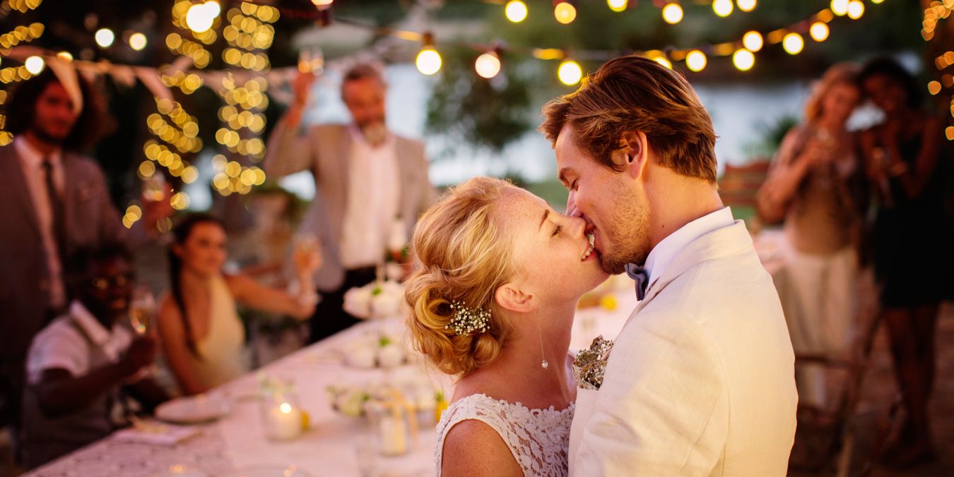 Why Non-Peak Wedding Dates Are Actually The Best 
