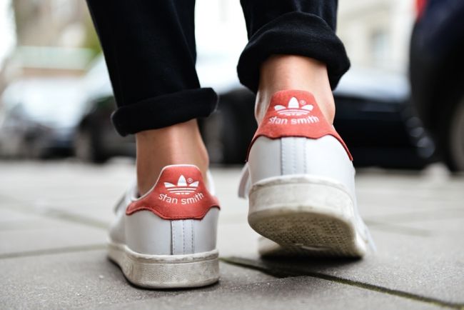 Trendy and Stylish Ways to Wear Your Adidas Stan Smith Sneakers
