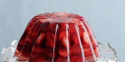 British Strawberry Jelly (Gelatin) Recipe